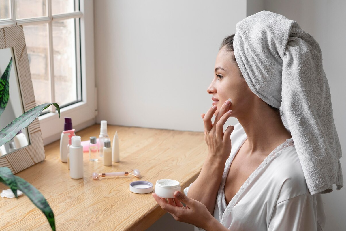 The Ultimate Guide to Sustainable Skincare Routines for Glowing Complexion in 2025 - May 22, 2025