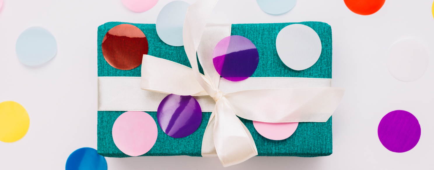 Для тебя и подружек: 20 милых подарков к Новому году.