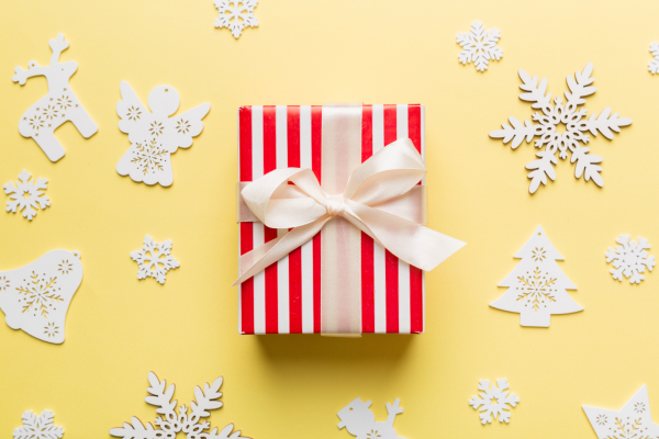 Что подарить девчонкам на Новый год из Улыбки радуги.