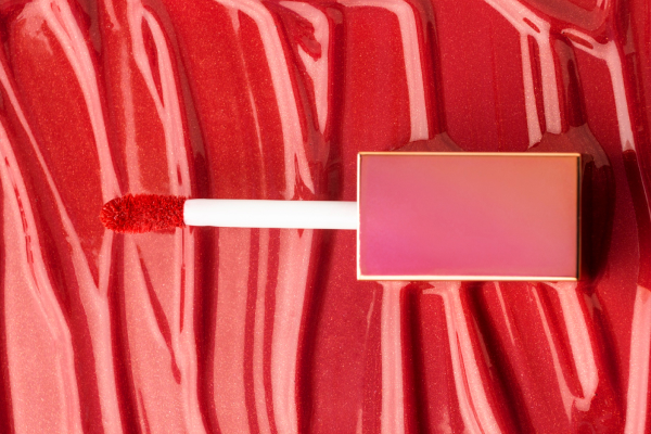 Акцент на губах: тренд в макияже, который стоит повторить.