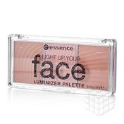 Корректор - хайлайтер Essence для лица 3 в 1 " Light up your face luminizer palette " 14г
